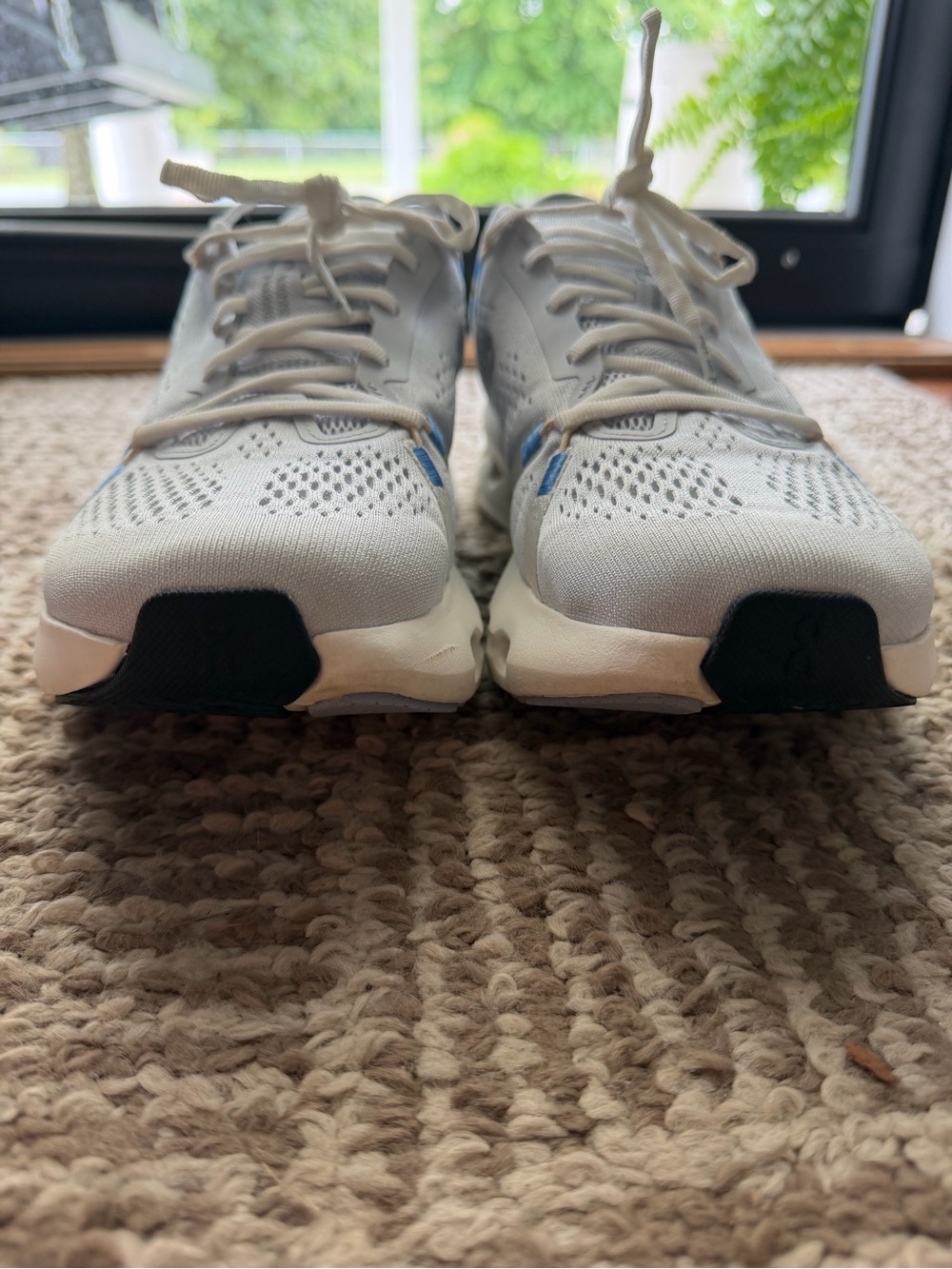 On Running Women’s Cloudsurfer 2 Sneakers - Picture 2 of 8
